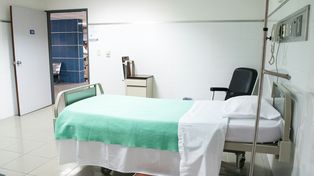 Szpital w Miastku na skraju upadłości. Burmistrz i rada nadzorcza zawiedli