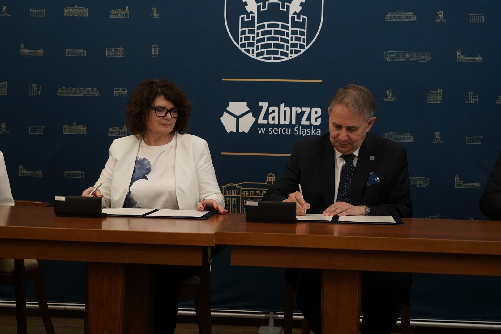 Podpisanie listu intencyjnego o współpracy między Zabrzem i Śląskim Uniwersytetem Medycznym, Zabrze, 4.06.2025.