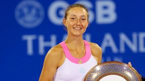 Tenis. WTA Hua Hin: Leonie Kueng zadowolona po finale z Magdą Linette. Osiągnęła ważny cel