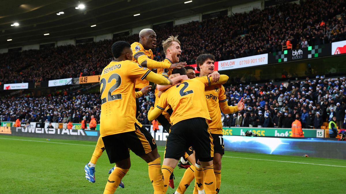 Zdjęcie okładkowe artykułu: Getty Images / Marc Atkins / Na zdjęciu: radość piłkarzy Wolverhampton