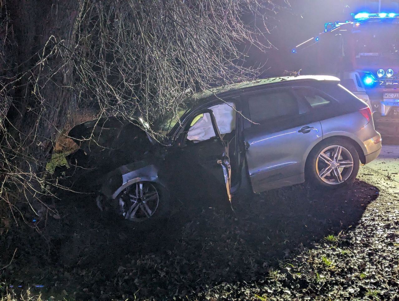 Tragiczny wypadek w Elżbietowie. Nie żyje kierowca