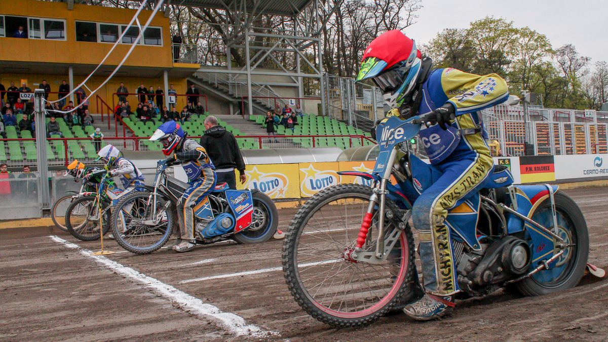 Zdjęcie okładkowe artykułu: WP SportoweFakty / Arkadiusz Siwek / Kamil Nowacki na pierwszym planie