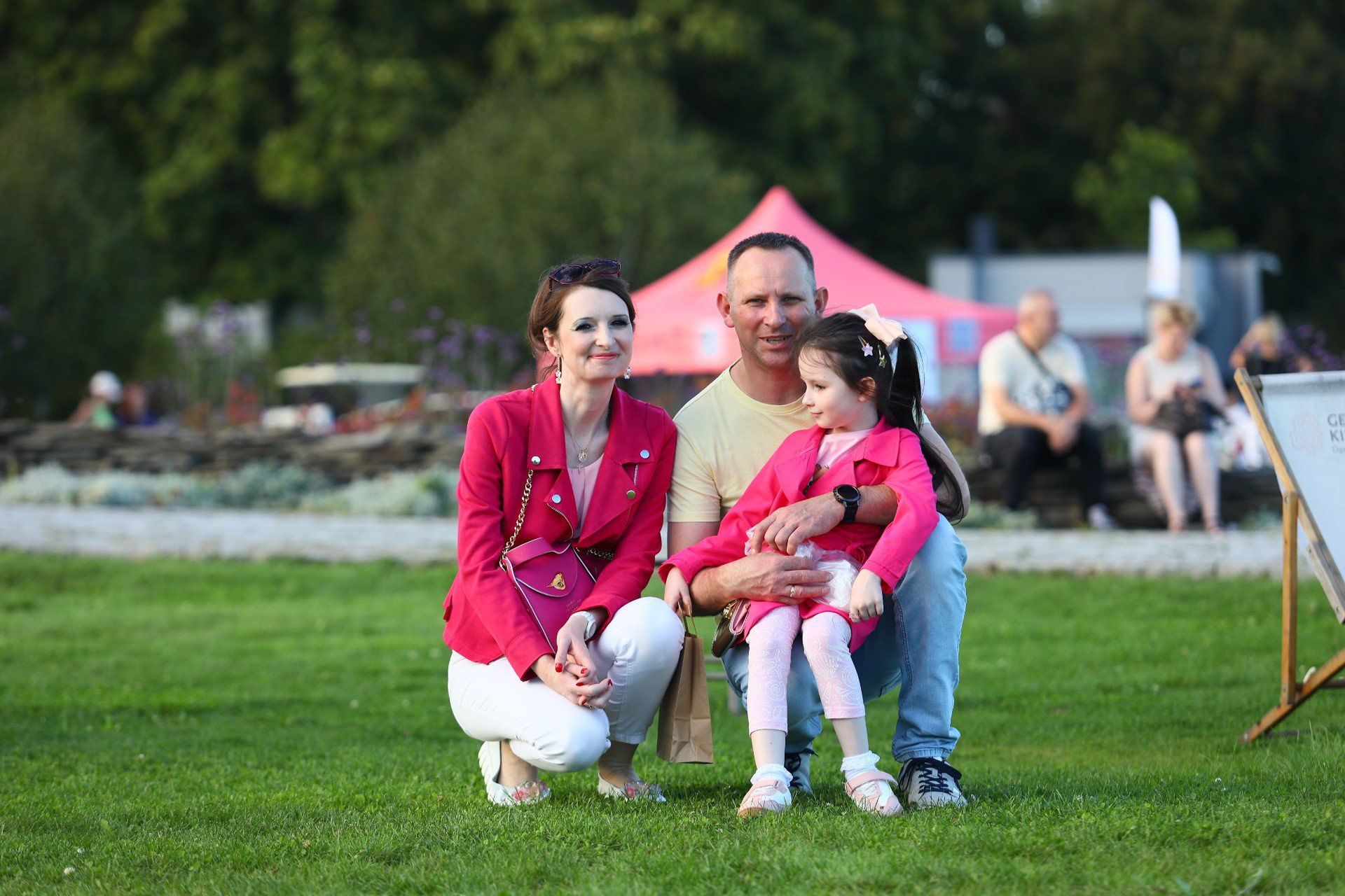 Ronji z zaciekawieniem słuchali zarówno młodsi, jak i rodzice