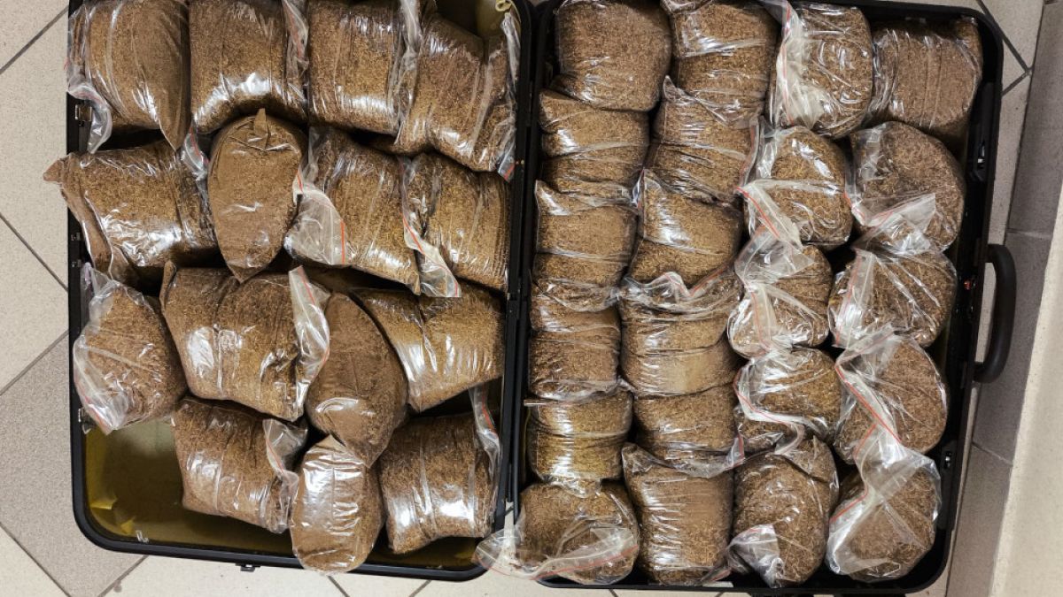 Policjanci zatrzymali 64-latka, którego obserwowali od wielu dni