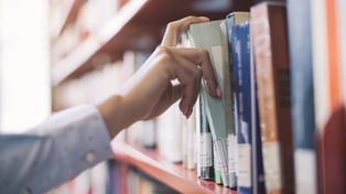 Filia nr 2 Miejskiej Biblioteki Publicznej w Jaśle po przebudowie. Podsumowanie inwestycji podczas wydarzenia "Z książką sięgaj gwiazd"