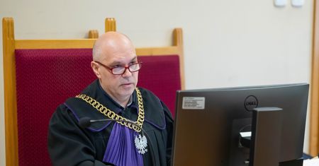 Śmierć harcerza na obozie. Ruszył proces za zamkniętymi drzwiami