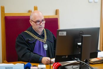 Śmierć harcerza na obozie. Ruszył proces. Za zamkniętymi drzwiami
