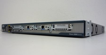 Furtka idealna dla szpiegów? Wśród zakażonych routerów Cisco znalazł się też sprzęt z Polski