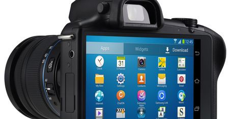 Galaxy NX — bezlusterkowiec z Androidem już w Polsce