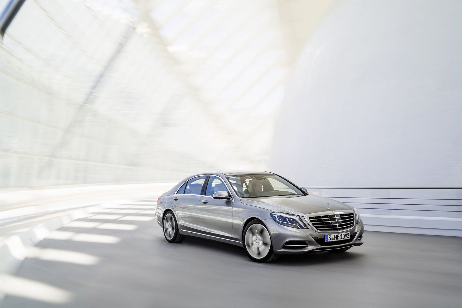 Mercedes-Benz klasy S W222 [galeria] 38