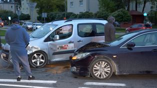 Stalowa Wola: Wypadek na skrzyżowaniu ulic Ofiar Katynia i Popiełuszki