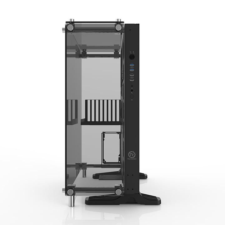 Thermaltake Core P5 Tempered Glass Edition: komputer jak dzieło sztuki. Szklana obudowa do zawieszenia na ścianie 6