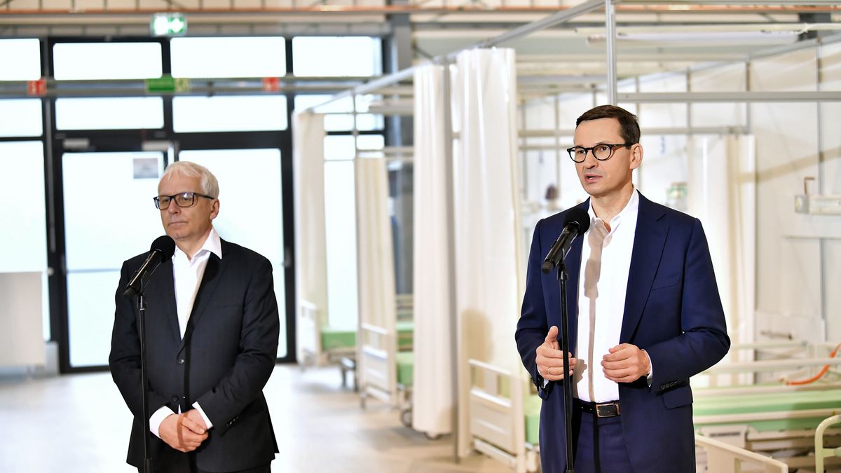 Szpital tymczasowy we Wrocławiu nie przyjmuje już pacjentów. Teraz rząd musi podjąć decyzję co dalej z obiektem