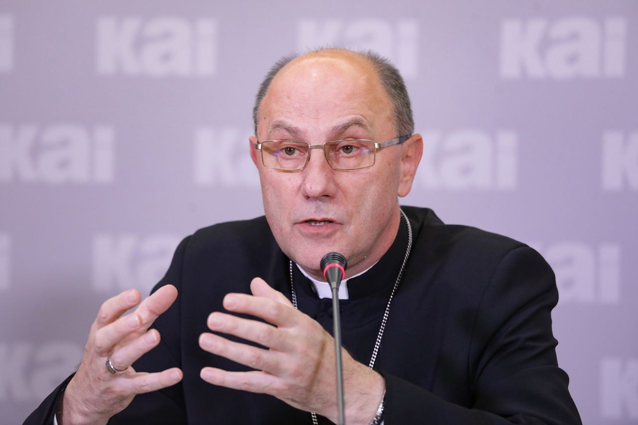 Duchowni spotkali się z ofiarami pedofilii w Kościele. Mówią o "wielkim wkładzie"