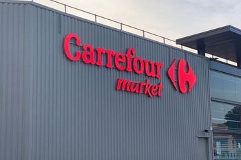 55 proc. taniej w Carrefourze. Tylko do 25 lipca. Szynka za 7,99 zł/kg