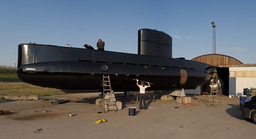 Grupka zapaleńców skonstruowała rekordową rakietę i pływającą łódź podwodną 3