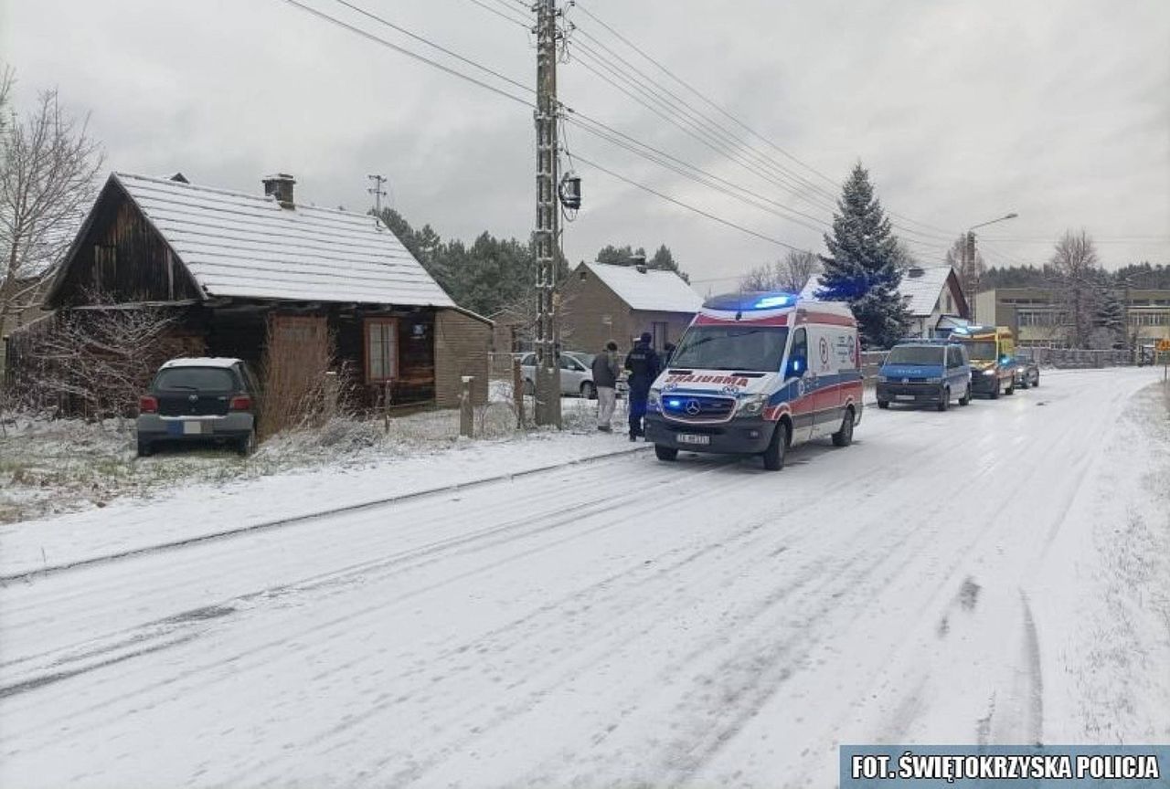 Nie opanował auta. Potrącił kobietę z dziećmi