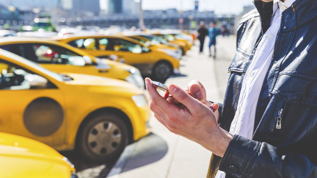 Haktywiści uderzyli w rosyjskich taksówkarzy