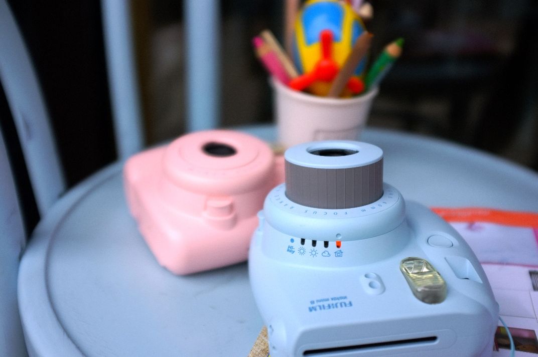 Fujifilm Instax mini 8 - maluch do fotografii natychmiastowej już w Polsce 4