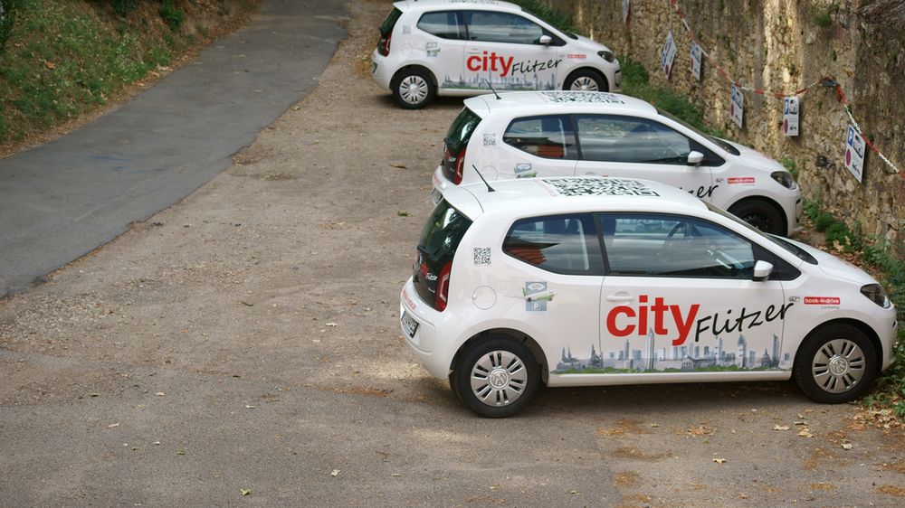 Samochody do wypożyczenia w Niemczech (fot. Bastian Kienitz / Shutterstock.com)