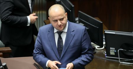 Matecki żegna się z komisją. "Złożyłem prośbę"