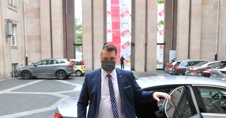 Przemysław Czarnek odwołał dyrektor odpowiedzialną za podręczniki