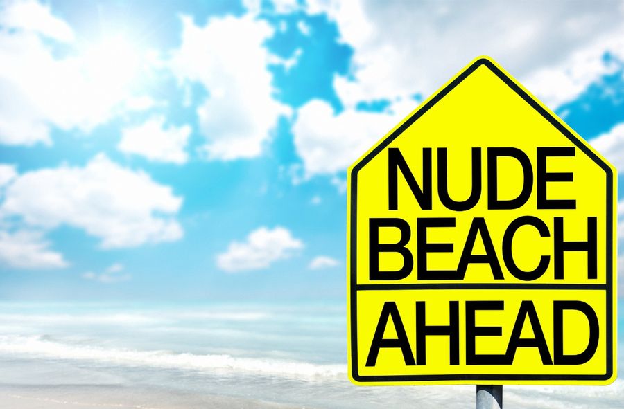 TOP 10 najpopularniejszych plaż dla nudystów
