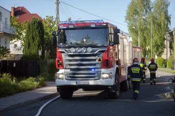 Śmiertelny wypadek na budowie w Jezierzycach w powiecie kościańskim. Mężczyzna spadł z wysokości
