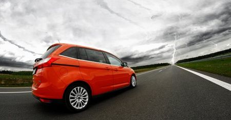 Ford Grand C-Max 1,6 EcoBoost 150 KM Titanium - od przybytku głowa nie boli [test autokult.pl]