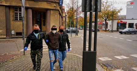 Gliwice. Ze śrubokrętem napadł na kobietę