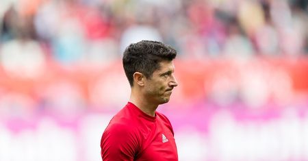 Dziennikarz surowo ocenił formę Lewandowskiego. "Runęło lawinowo"