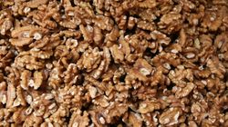 Nowe badanie o orzechach włoskich. Minimalizują rozwój groźnego raka