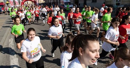W sobotę 33. Bieg Solidarności w Lublinie. Zamknięte ulice, biegacze na buspasach i objazdy komunikacji miejskiej
