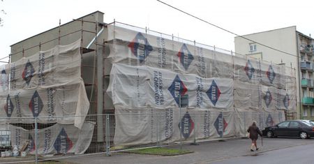 Trwa termomodernizacja budynków Powiatu Chodzieskiego