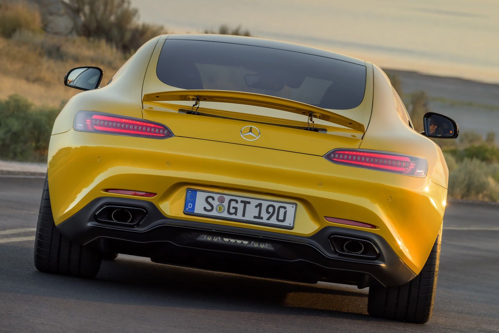 Mercedes-AMG GT na ponad 180 zdjęciach! 161