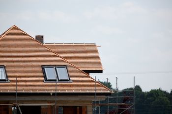 Ocieplenie poddasza – jak zrobić to dobrze i ile to kosztuje?