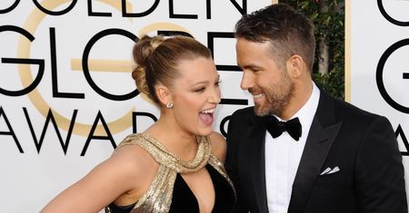Ryan Reynolds pocałował Andrew Garfielda. Obok siedziała żona aktora