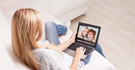 Stara wersja Skype'a przestanie działać, ale Microsoft sam nie wie, o którą chodzi
