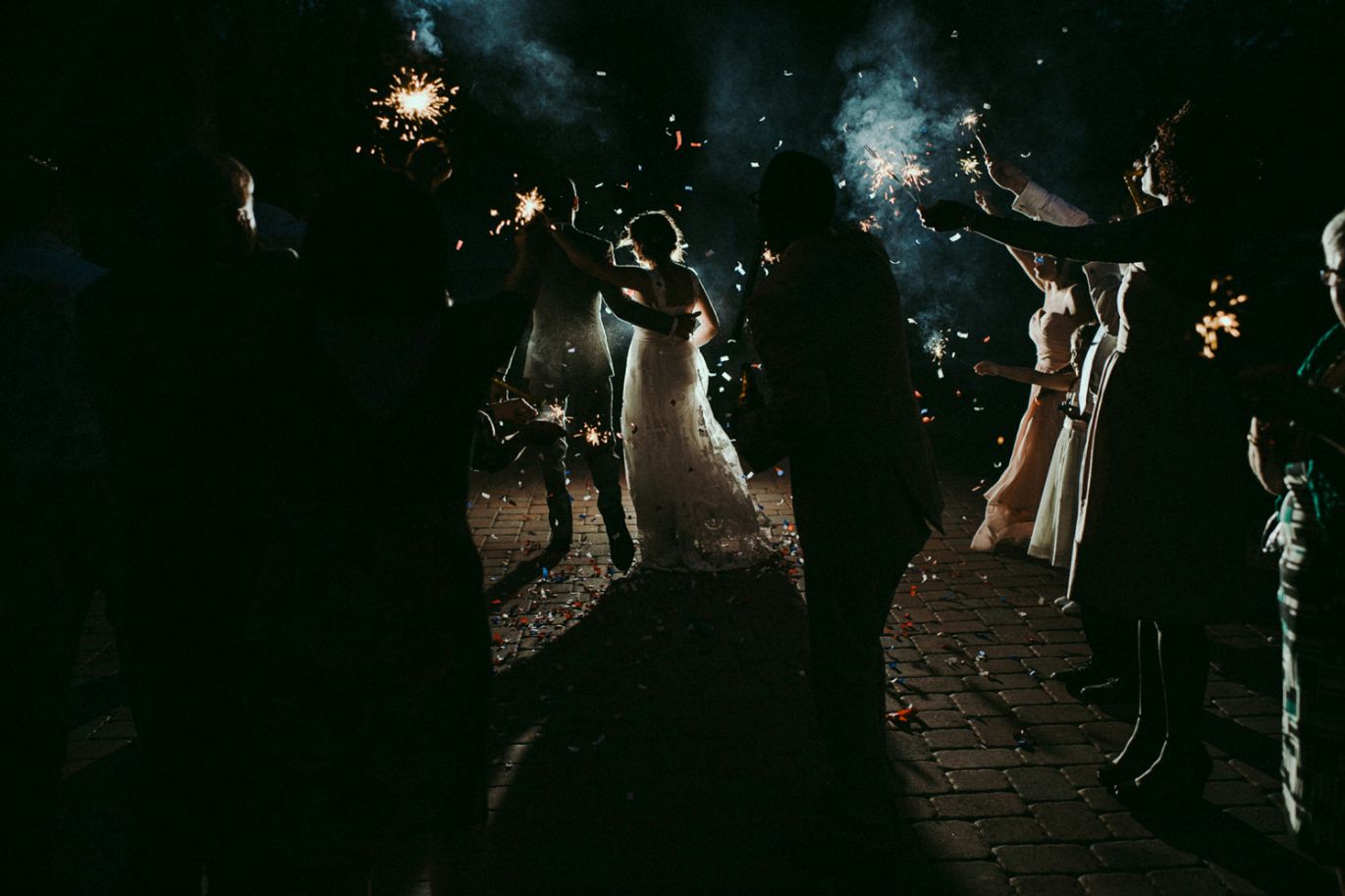 Oto 30 wschodzących gwiazd fotografii ślubnej 2016 roku. Takie będą trendy? 27