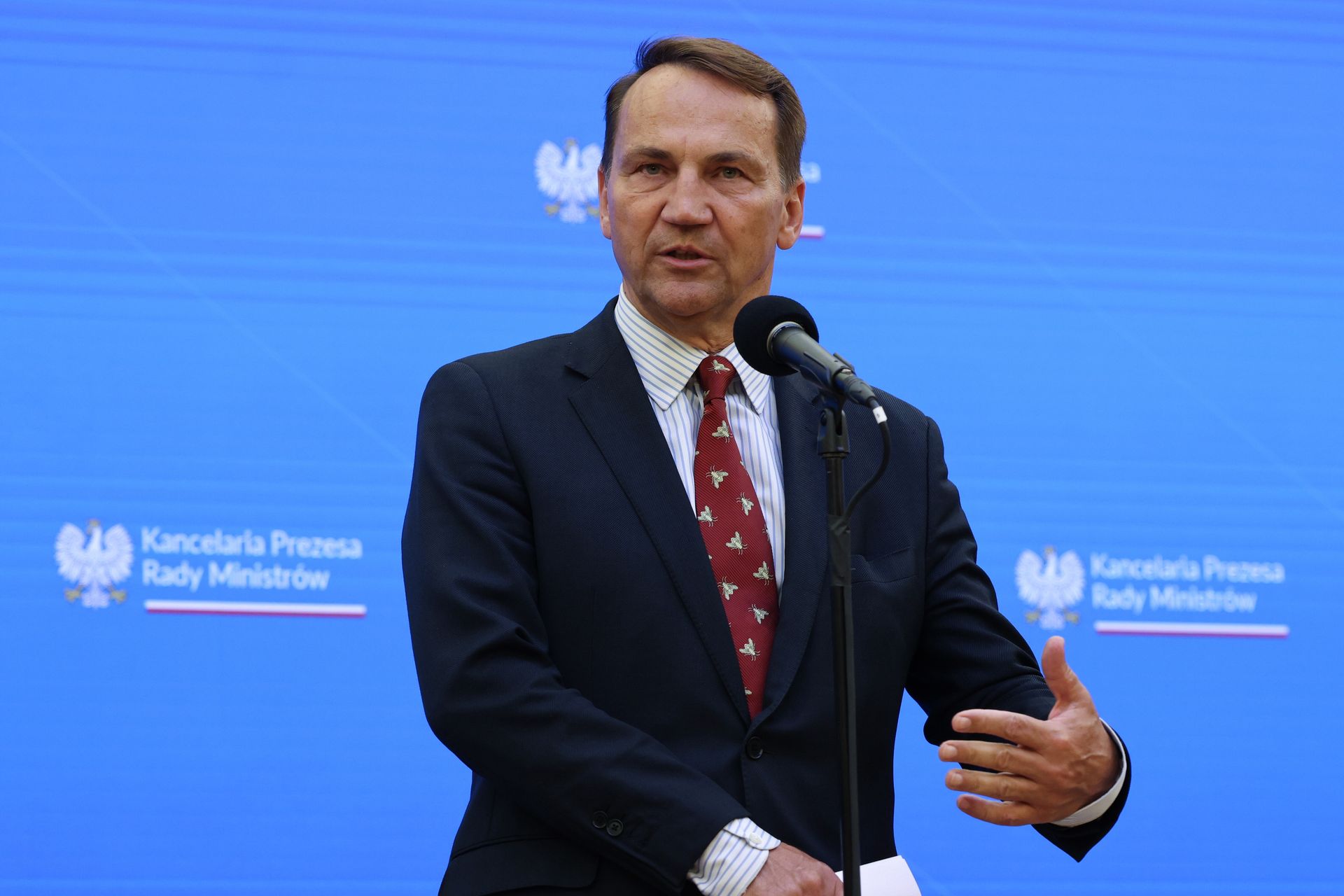 wiadomości,aktualności,WP Wiadomości Jasna deklaracja Sikorskiego. Polska wesprze Belgię w obliczu rosyjskich pozwów