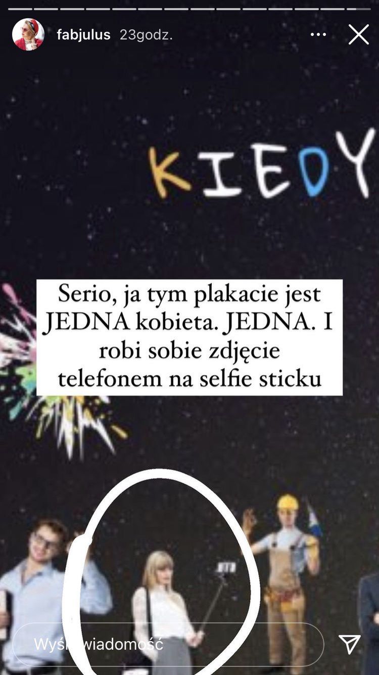 Pokazała plakat z konkursu dla uczniów klas 1-3 