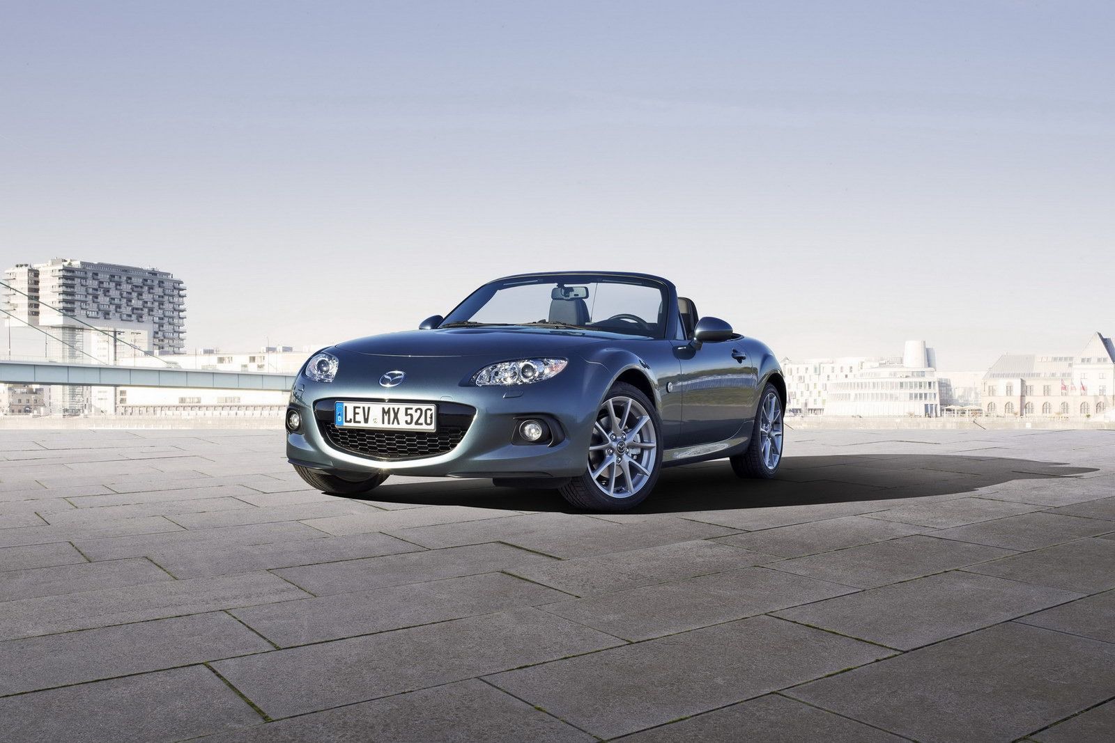 2013 Mazda MX-5 - kultowy roadster po kuracji odmładzającej [galeria] 21