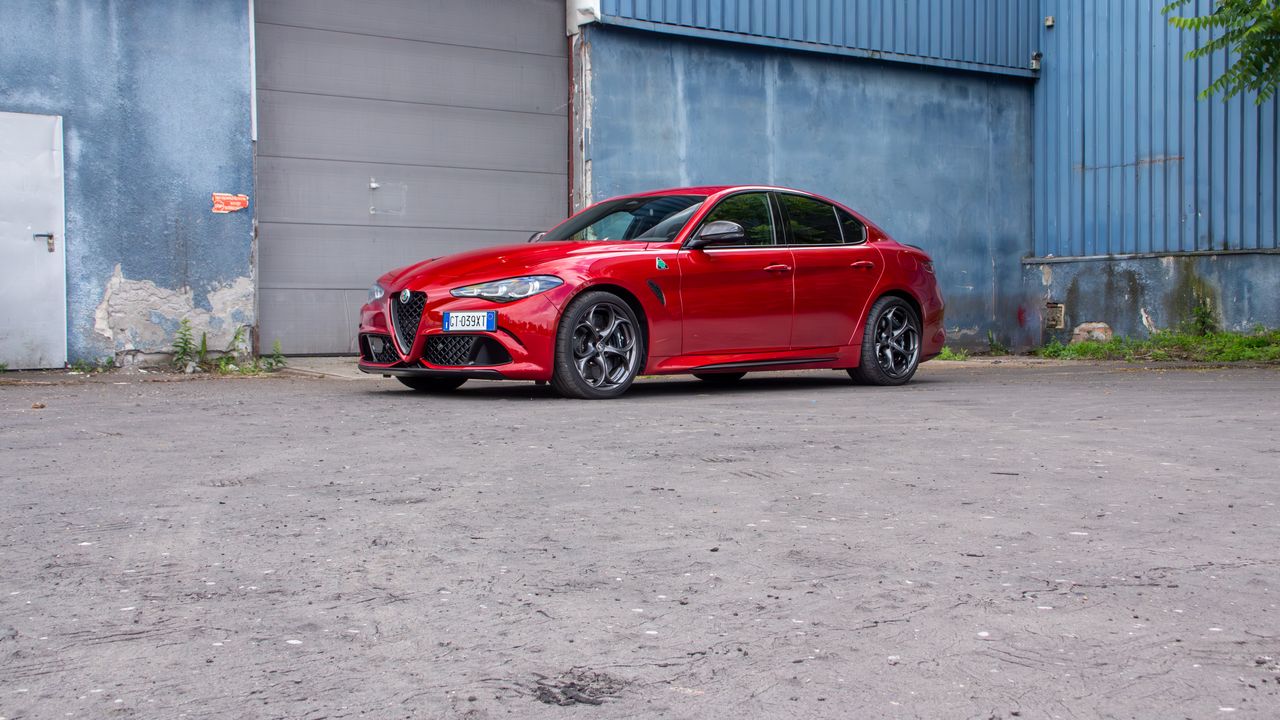 Alfa Romeo Giulia Quadrifoglio Super Sport 2024