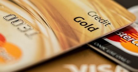 Bank wchłania znaną markę. Co to oznacza dla klientów?