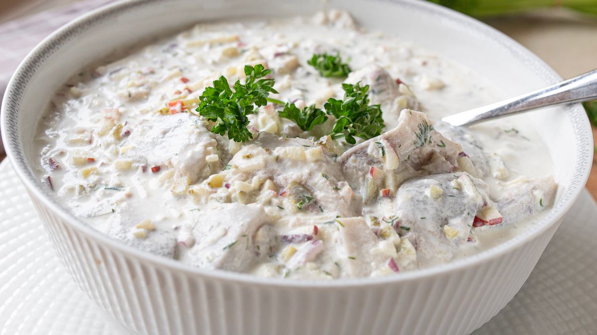 Śledzie w sosie tatarskim