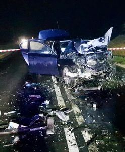 Tragedia na drodze tuż przed świętami. Jedna osoba zginęła w czołowym zderzeniu dwóch pojazdów