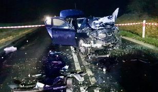 Tragedia na drodze tuż przed świętami. Jedna osoba zginęła w czołowym zderzeniu dwóch pojazdów
