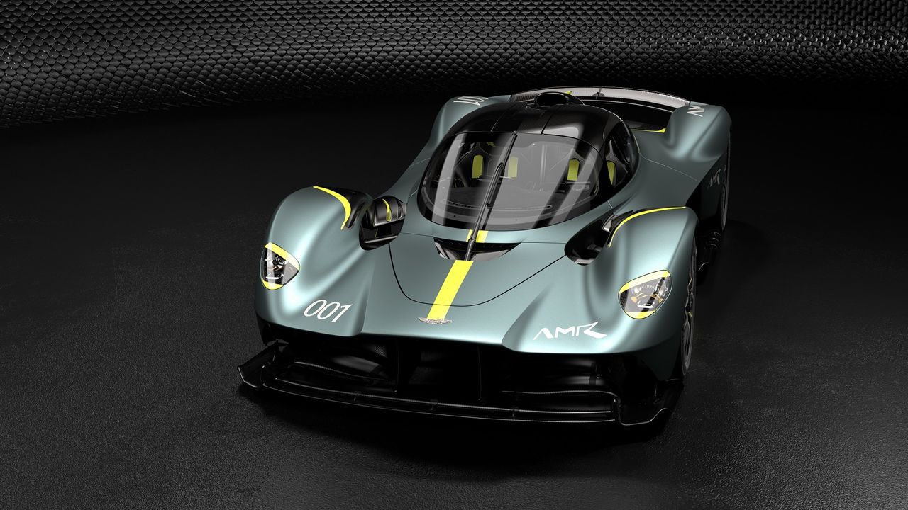 Oto Aston Martin Valkyrie AMR Track Performance Pack. Nim wypowiesz jego nazwę, on rozpędzi się do 200 km/h (fot. Aston Martin)