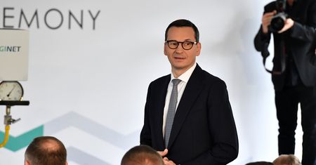 Premier przyznał, że jest problem z węglem. Zaapelował do Polaków