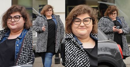 Poczochrana Dominika Gwit demonstruje szeroką gamę grymasów podczas wizyty na Mokotowskiej (ZDJĘCIA)